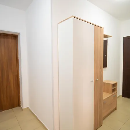 Spacious 2bd - Walk To Center&free Parking By Flat Mаnager Апартаменты Бургас