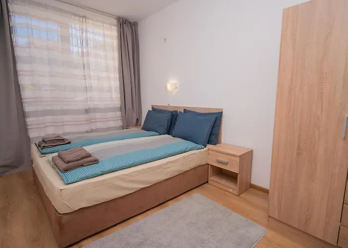 Apartamento Spacious 2bd - Walk To Center And Free Parking By Flat Mаnager