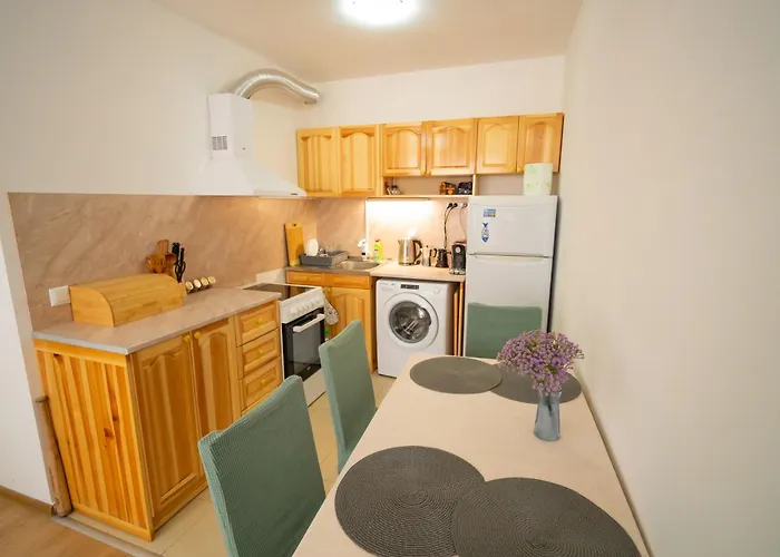 Apartamento Spacious 2bd - Walk To Center And Free Parking By Flat Mаnager *