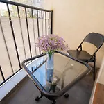 Spacious 2bd - Walk To Center And Free Parking By Flat Mаnager *