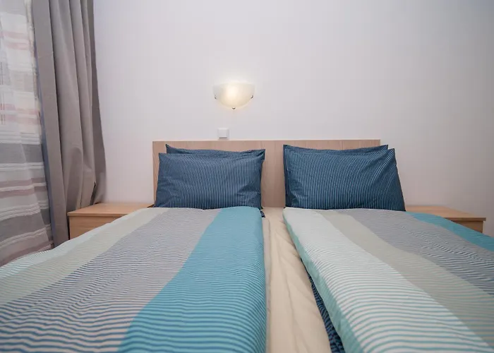 Apartmán Spacious 2bd - Walk To Center And Free Parking By Flat Mаnager Burgas City